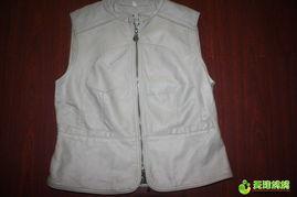 成人装皮马甲怎么装视频